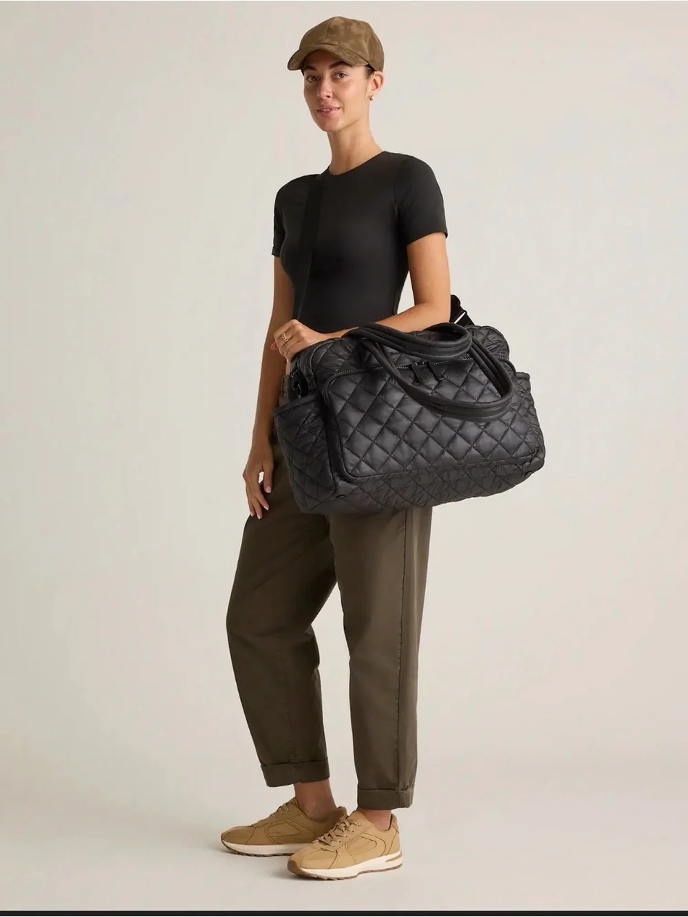 Quince Transit Quilted Duffle Bag in Black 886